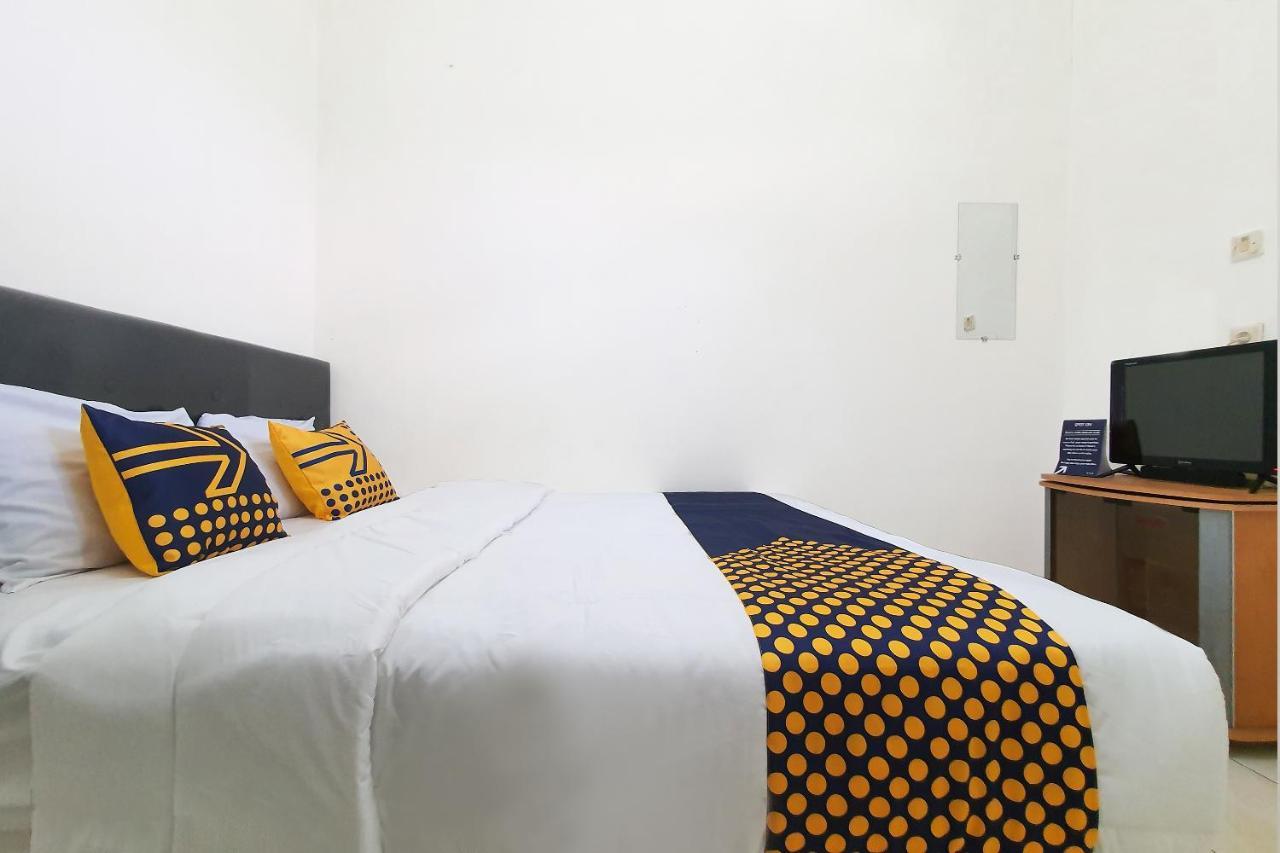 Spot On 2726 Kopo 355 Syariah Hotel Бандунг Екстериор снимка